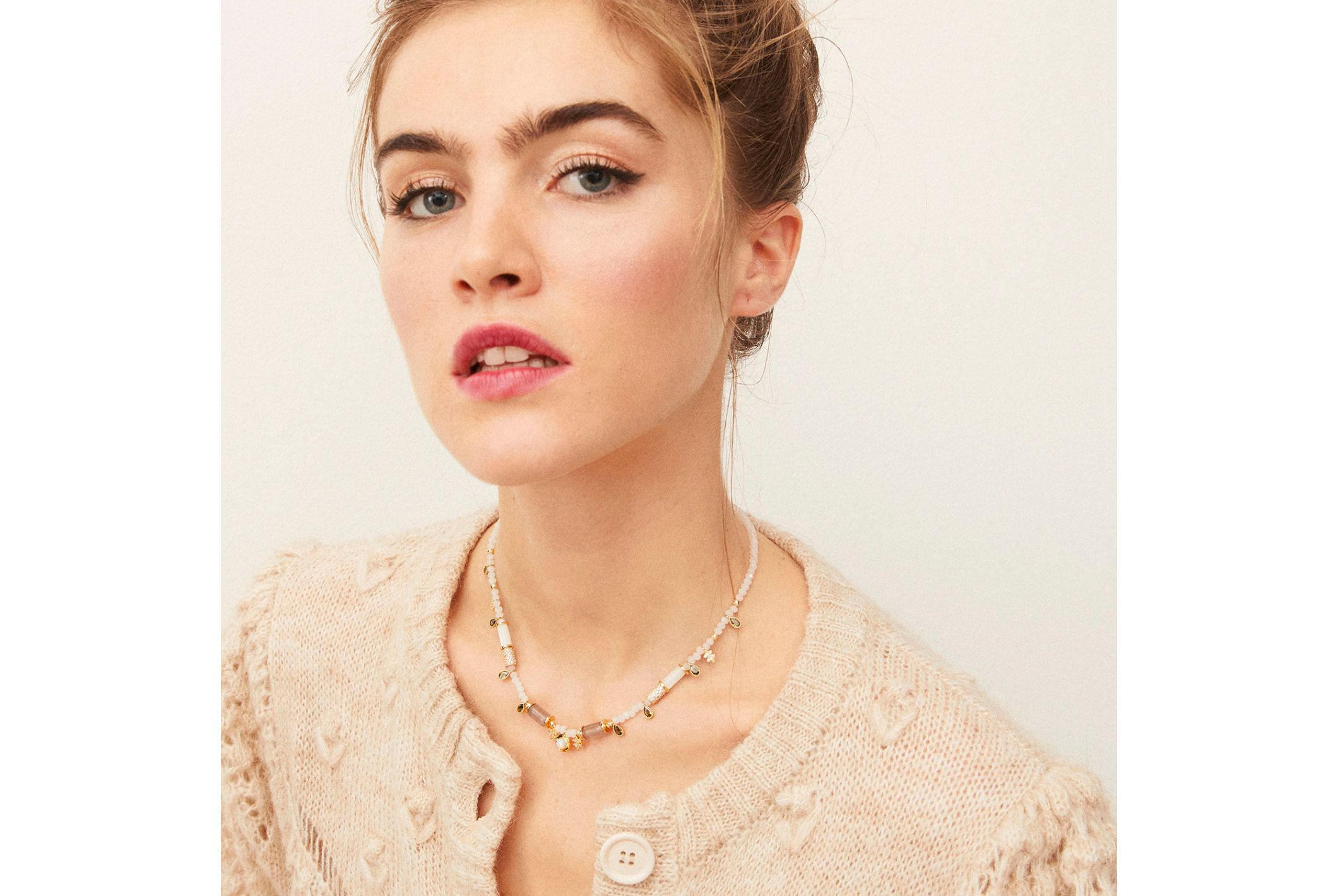 Hipanema Necklace Sarcophage White White