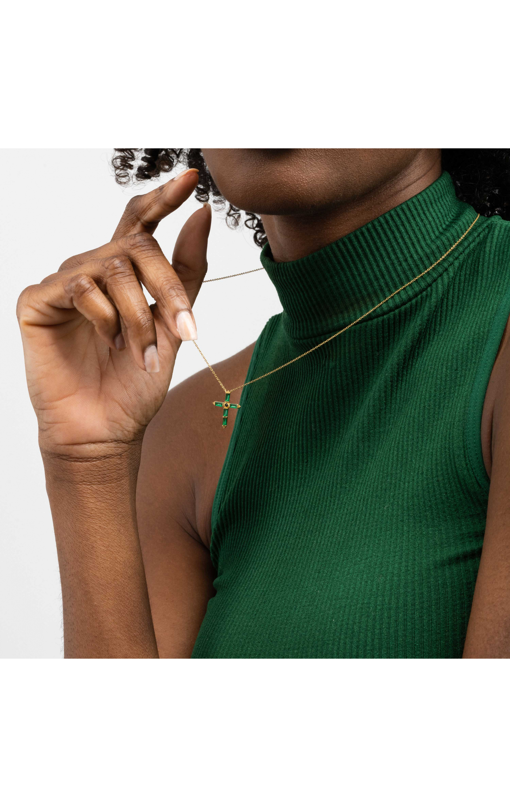 Collier Cross Vert