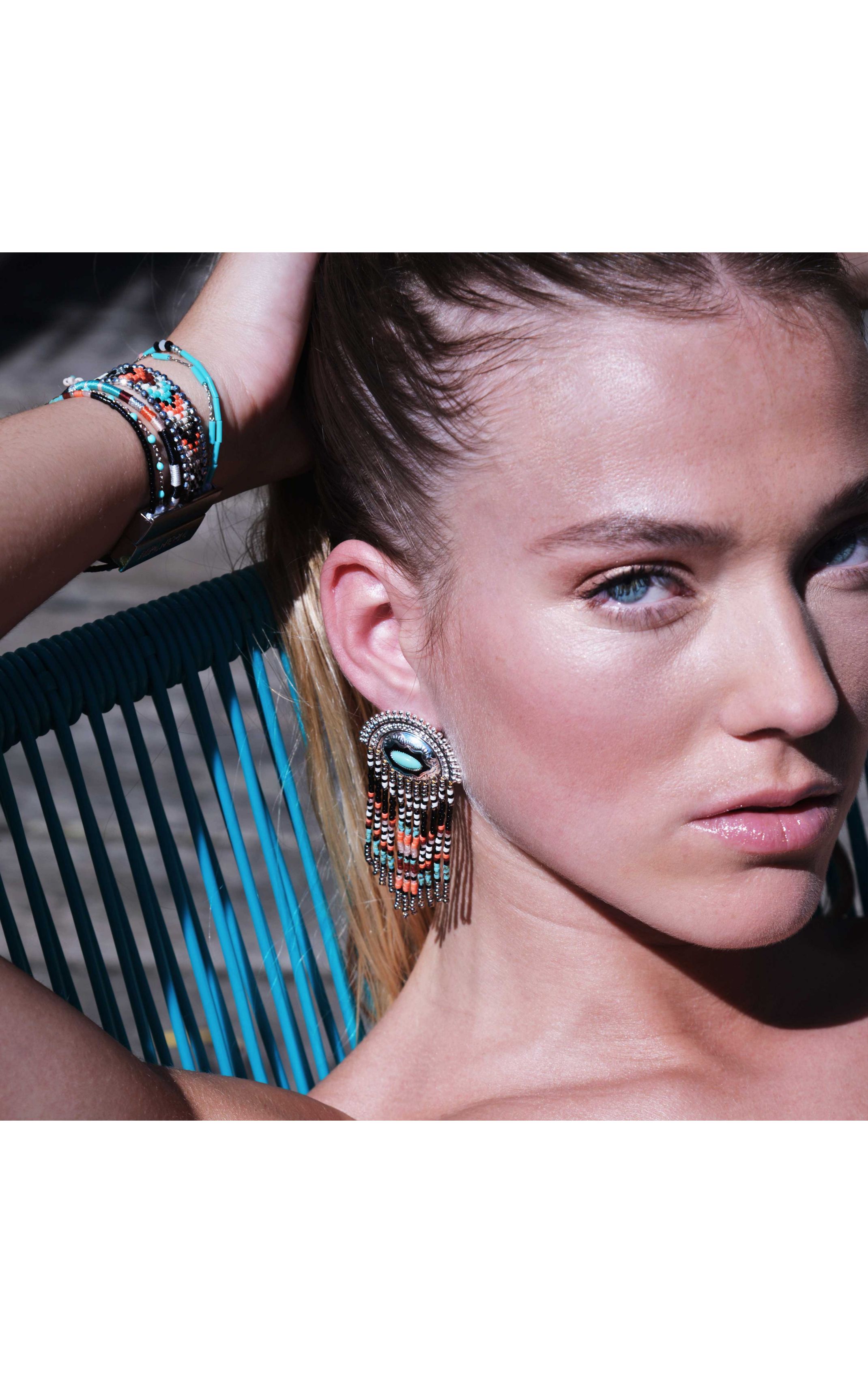 Earrings Nueva Clip Black