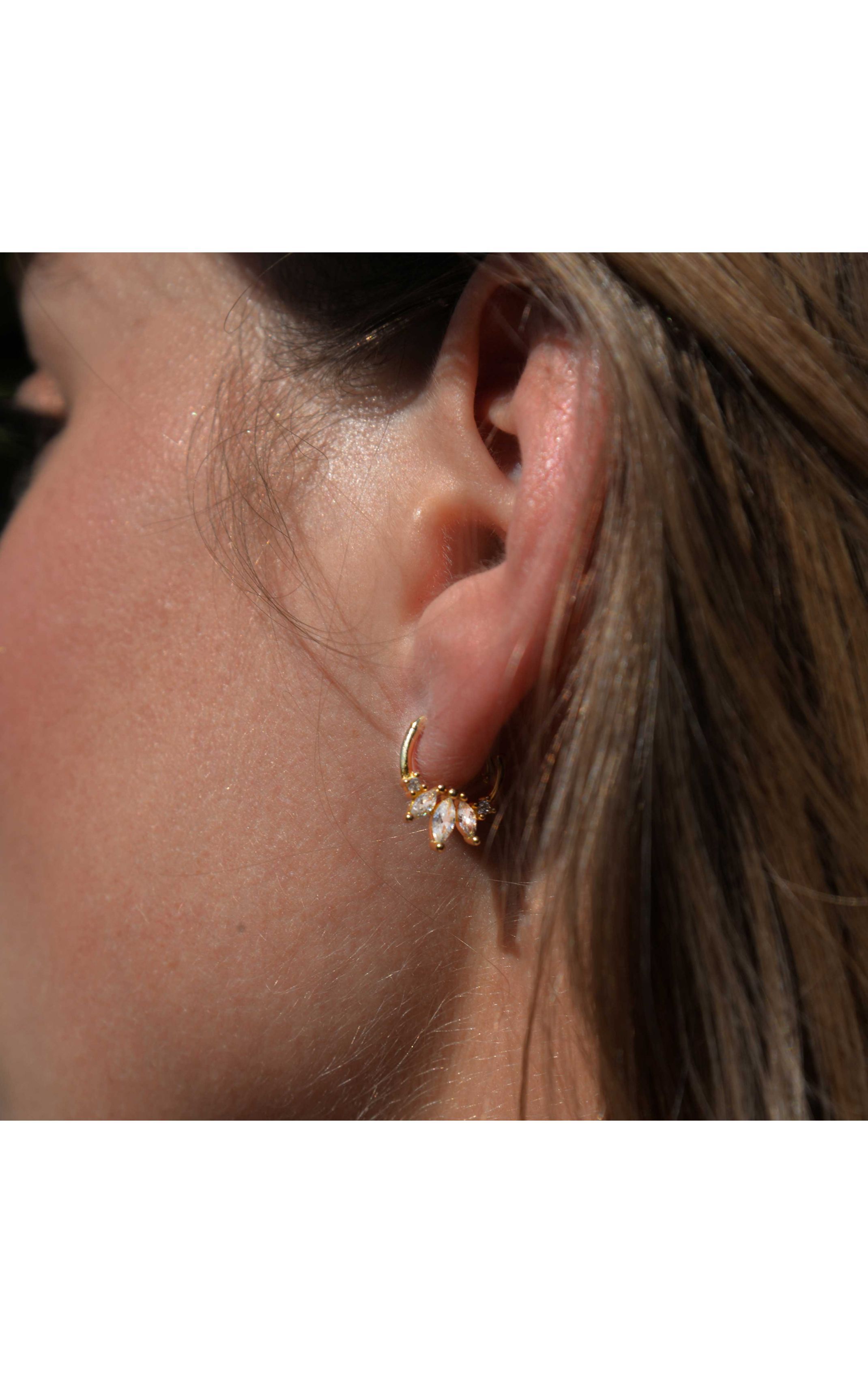 Earrings Whinona White