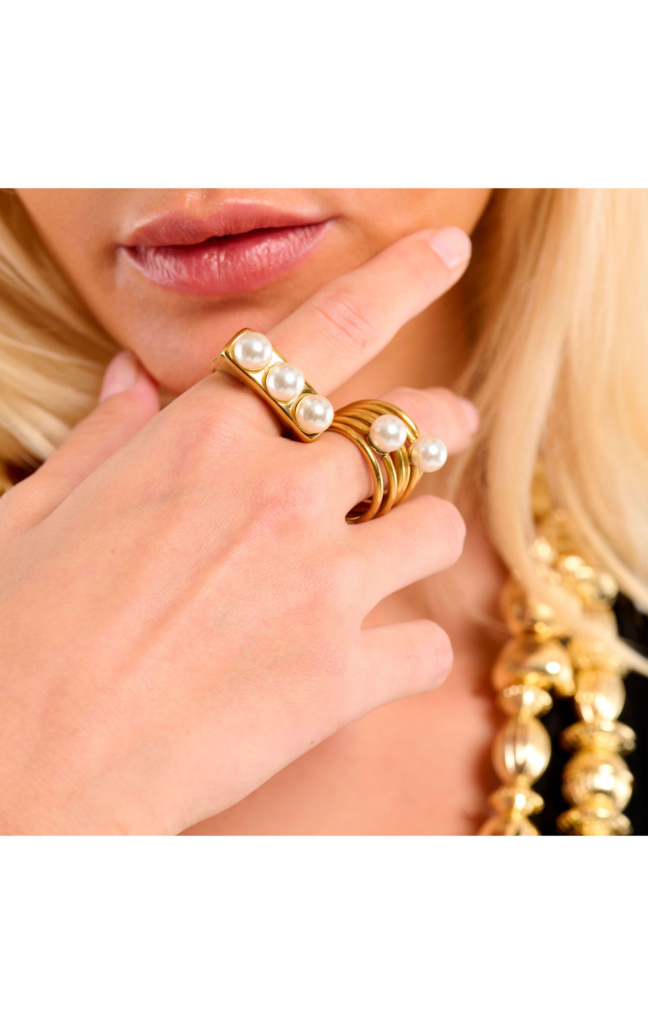 Ring Grid Gold