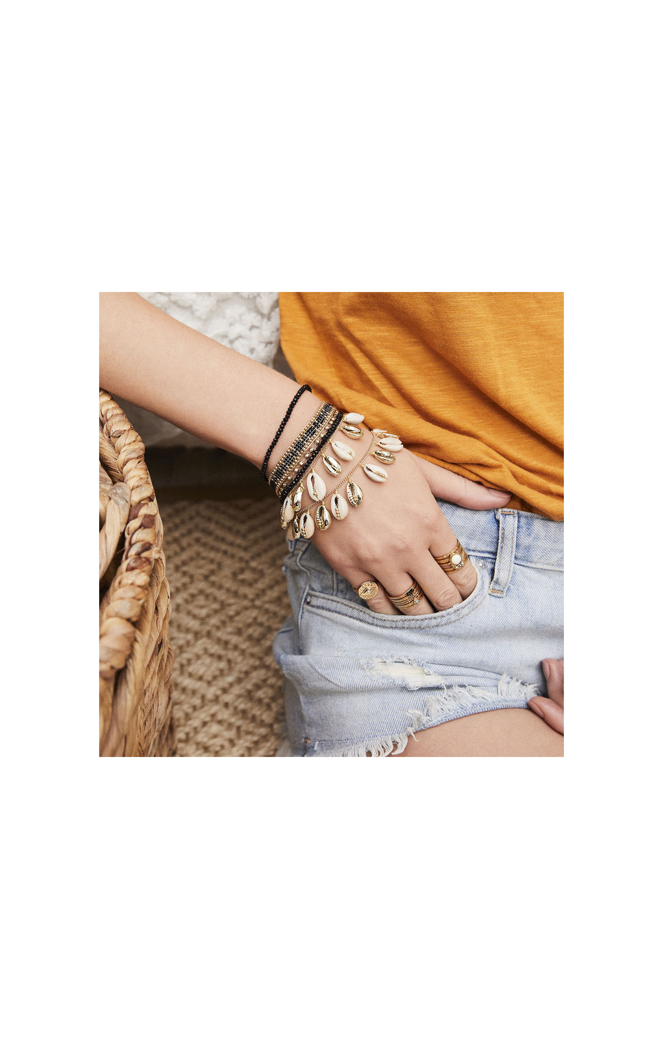 Cuff Samoa Black