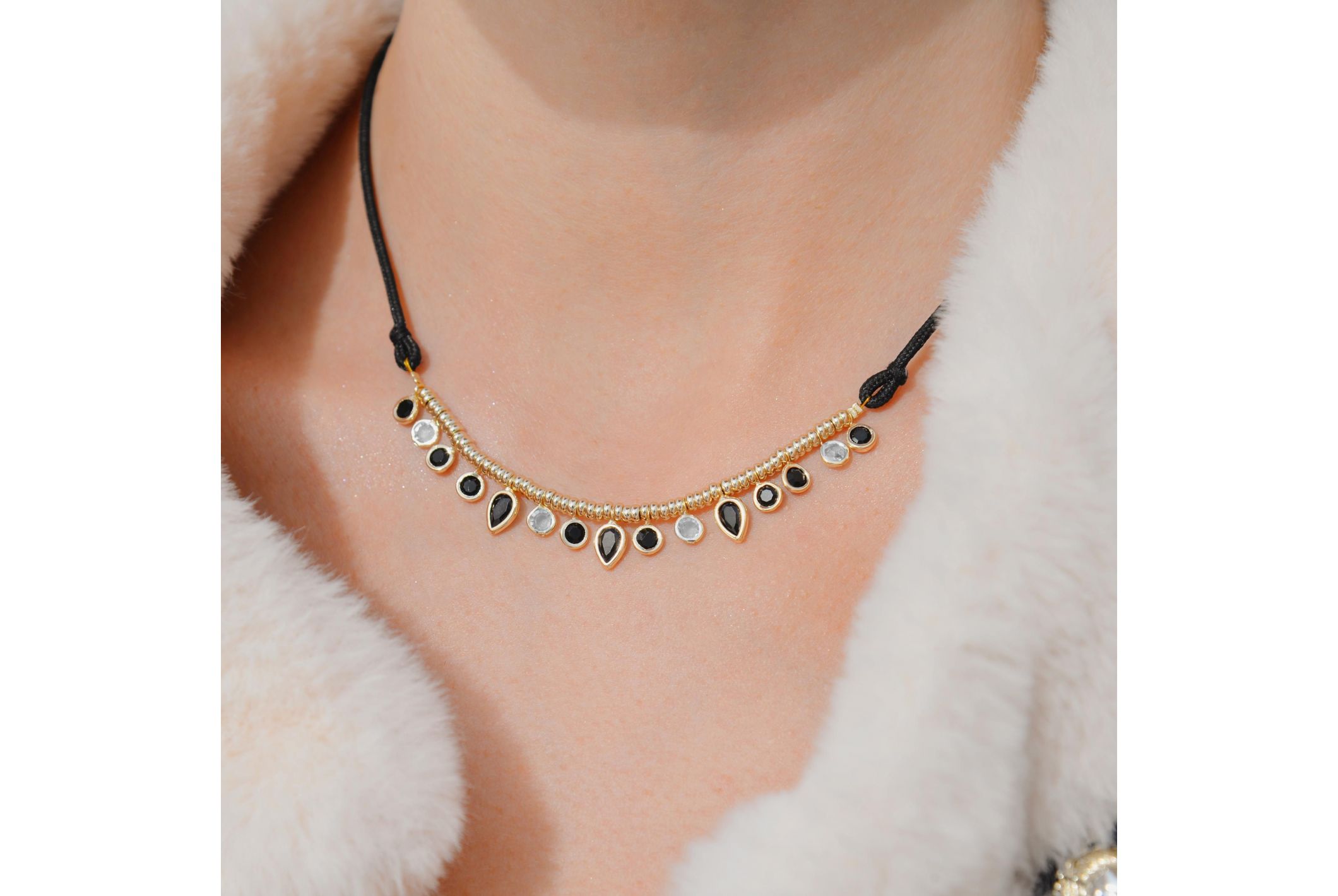 Collier Vikram Noir